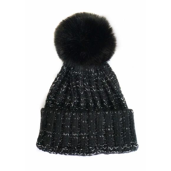 BEANIE HAT IN WHITE WOOL AND RABBIT FUR 342037